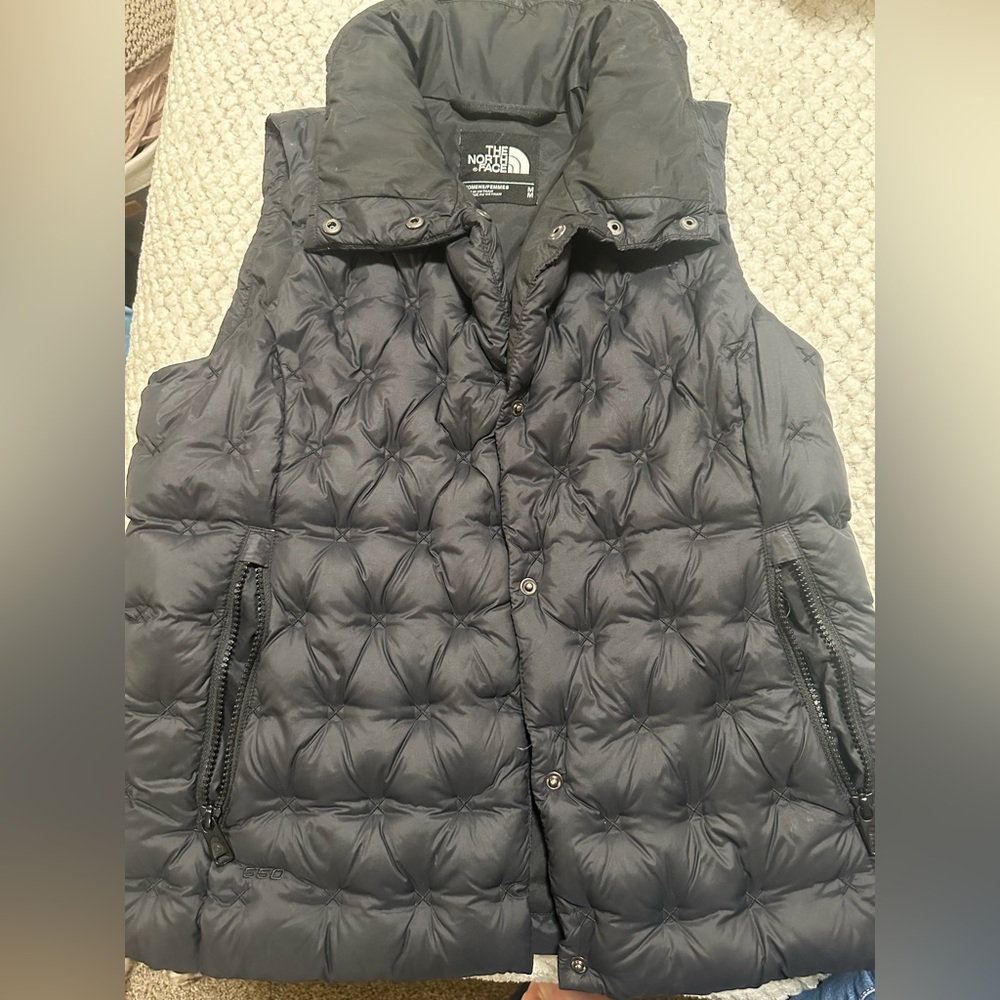 North face black fall/winter vest jacket
